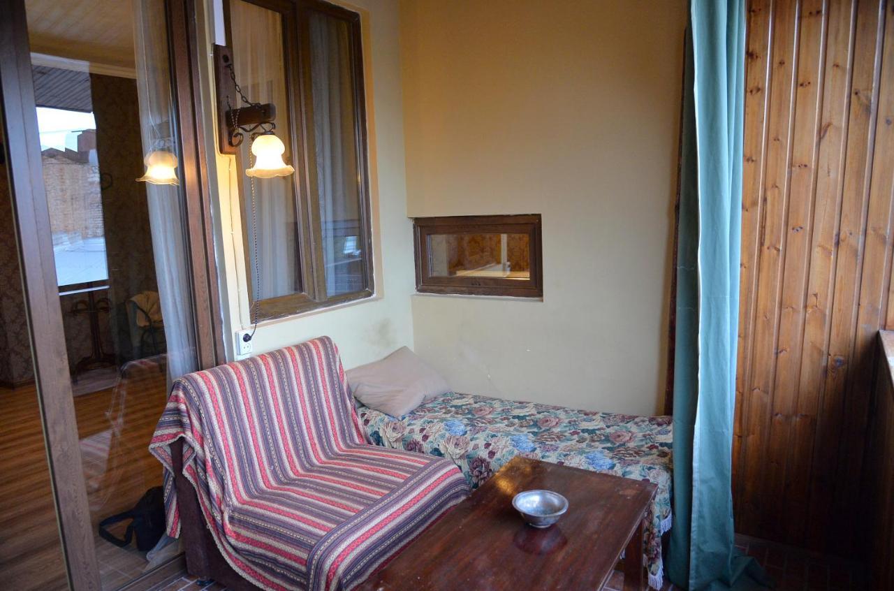 Natia'S Apartment On Dadiani St. Tbilisi Luaran gambar