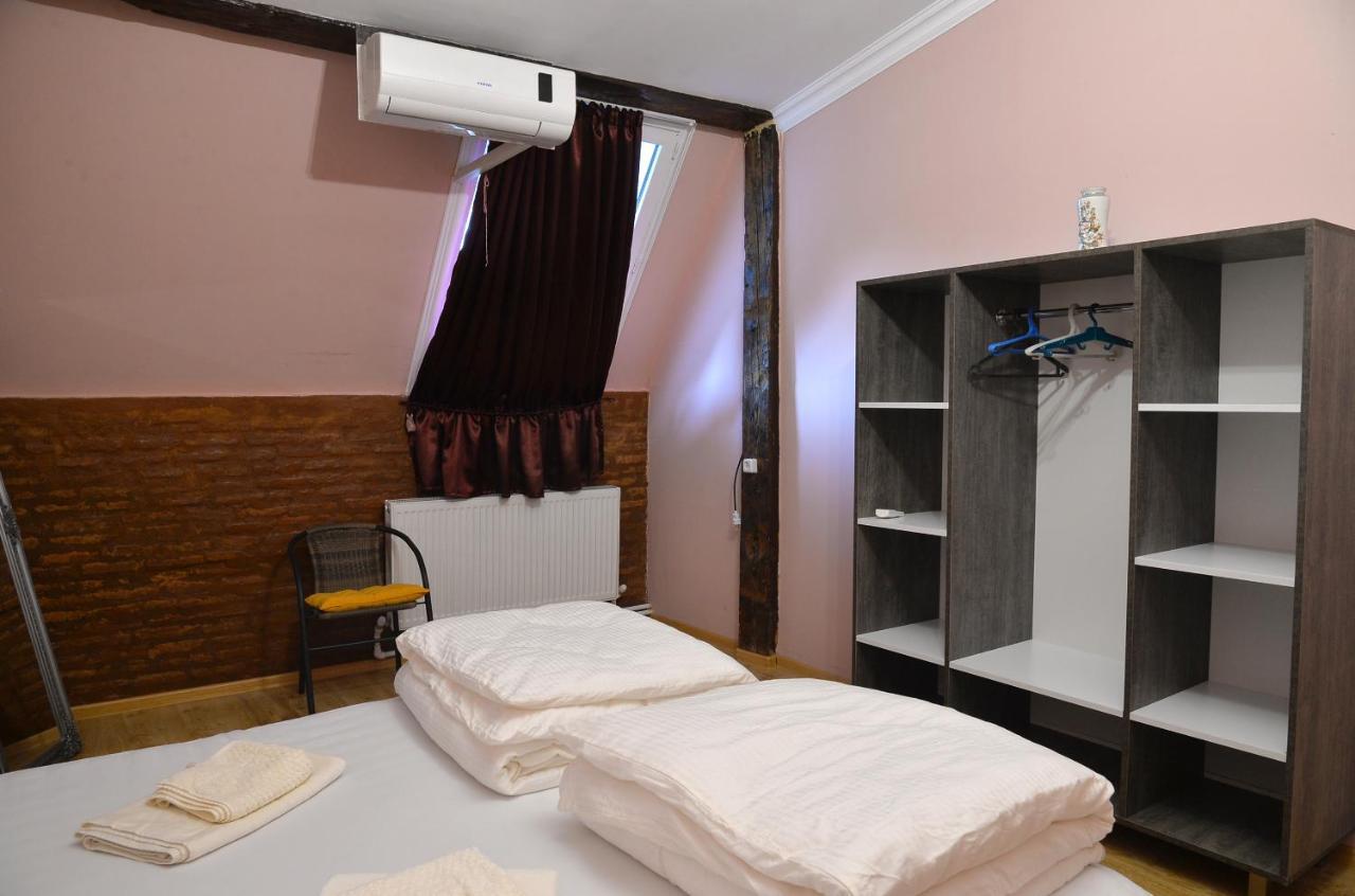 Natia'S Apartment On Dadiani St. Tbilisi Luaran gambar